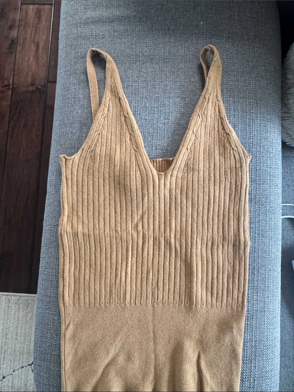 Petal + pup tank small
